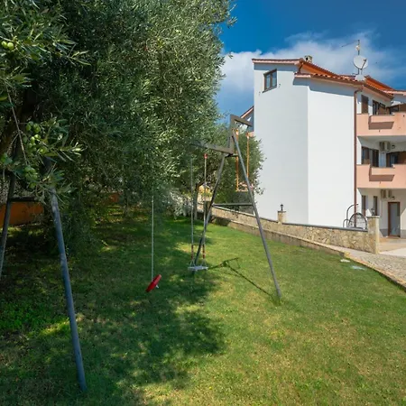Lealeana In Pula,istrien Villa *